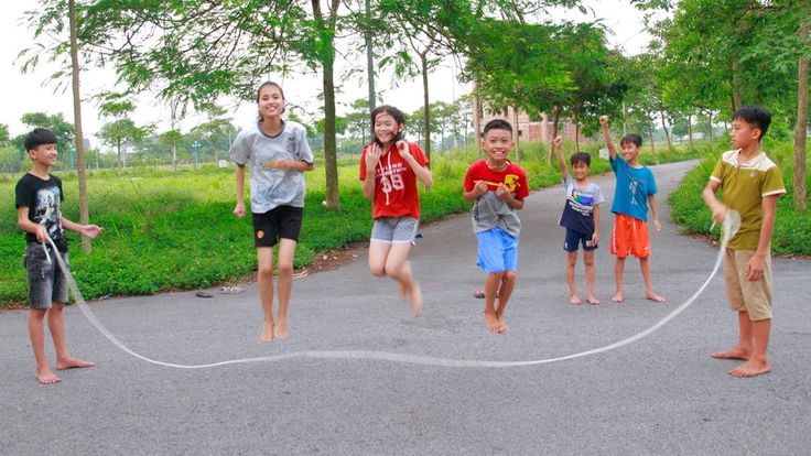 Đồ chơi dân gian nhảy dây